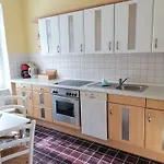 Konukevi Gina 3*