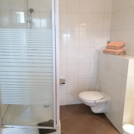 Konukevi Gina 3*