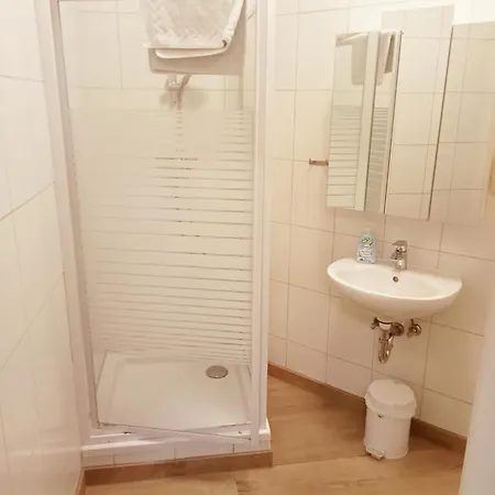 Gina Konukevi Görlitz
